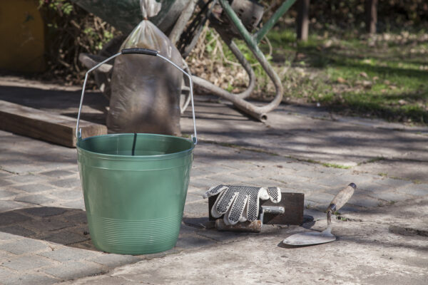 Balde Economico 12 litros - Imagen 5